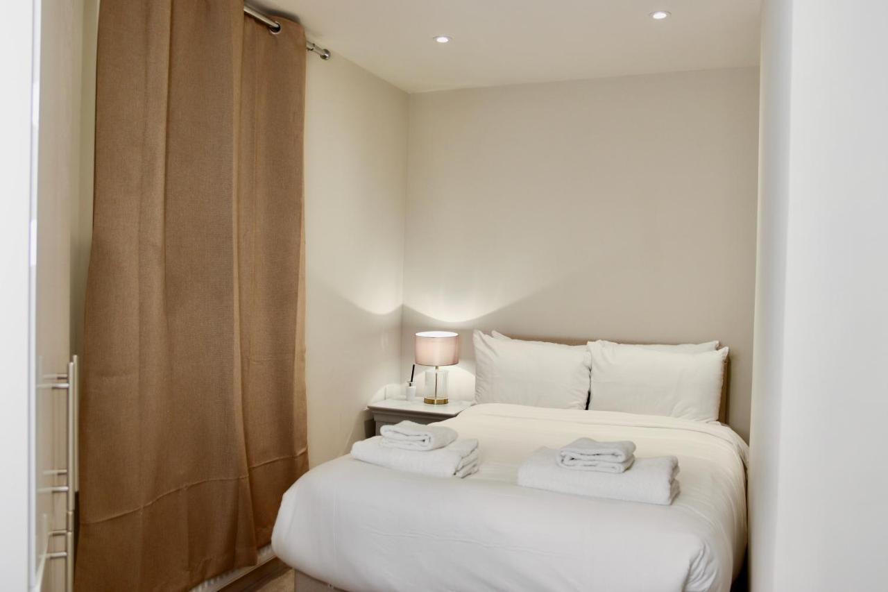 Appartamento Hyde Park, *